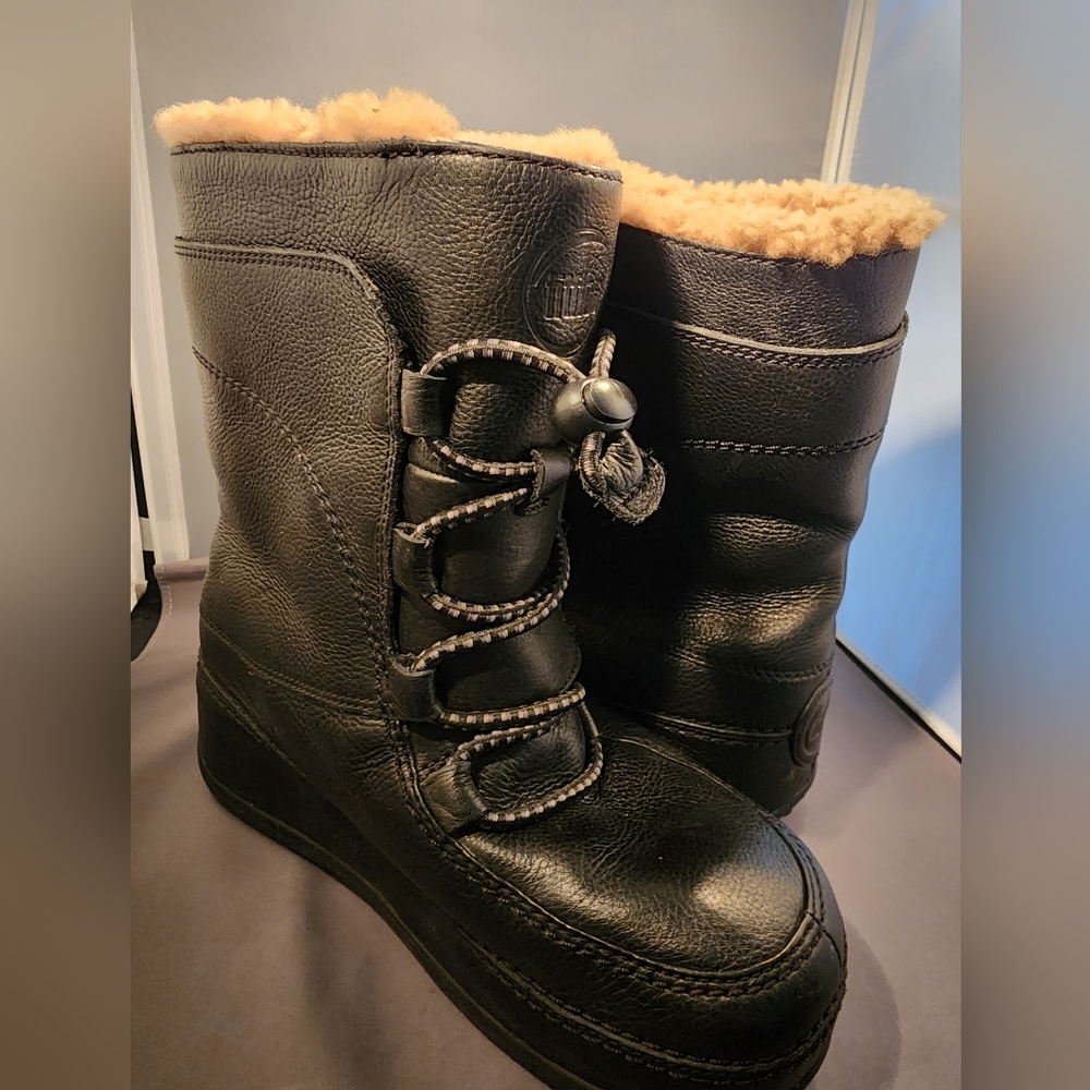 Fitflop Boots Size 8 Black